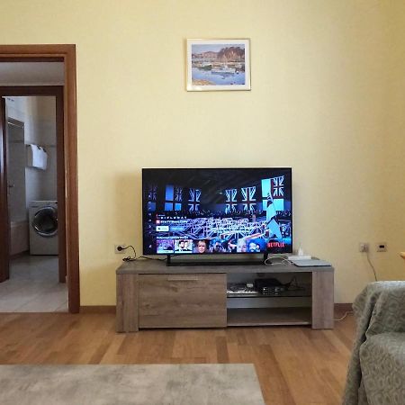Big Apt 3Bed 3Bath 10 Min Walk Acropolis Atene Esterno foto